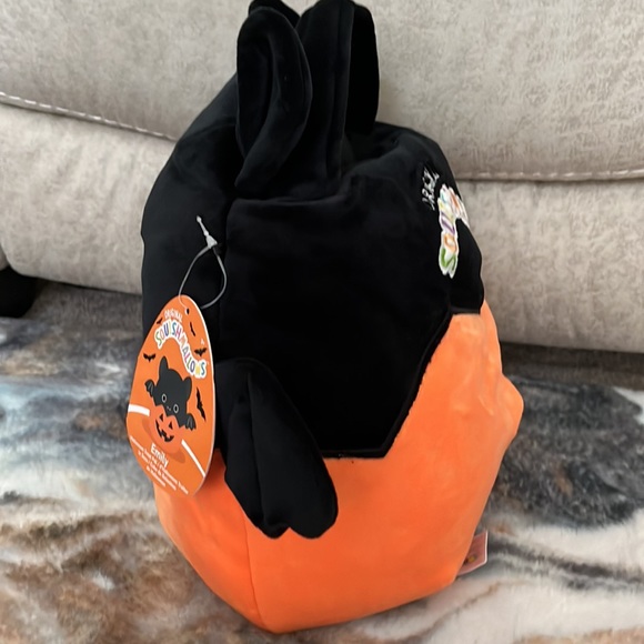 🎃🪣🦇 Squishmallows Emily the Bat Halloween Pail! 12” NWT - Picture 4 of 5